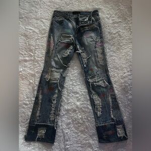 Who Decides war Jeans